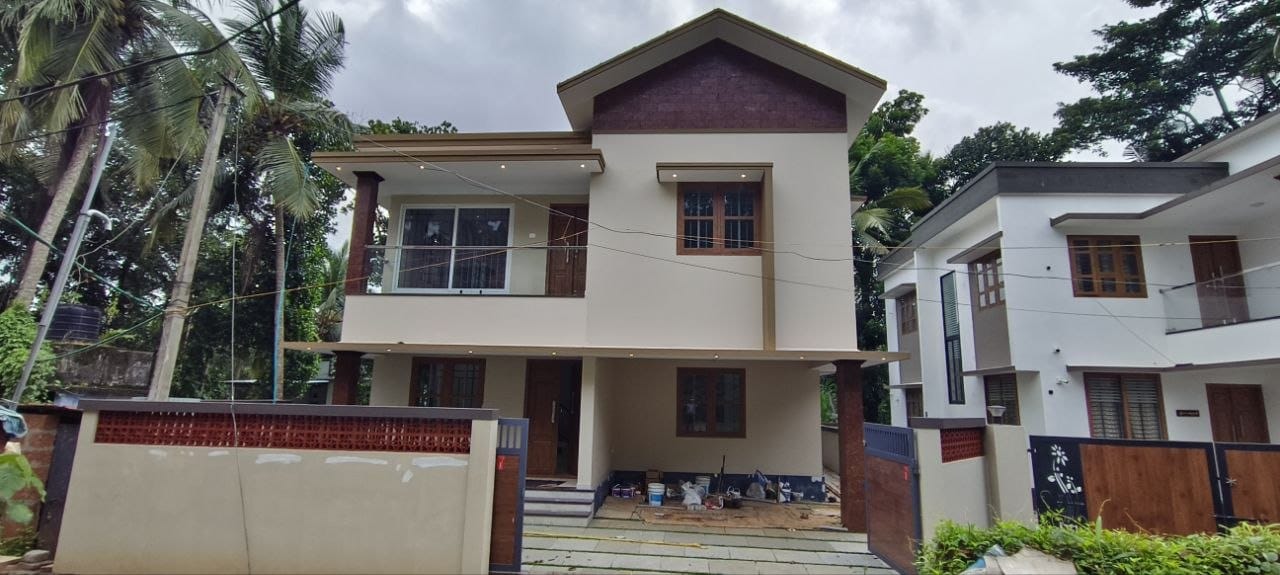 property-listing-image-1